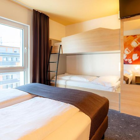 B&B Hotel Stuttgart-Bad Cannstatt Estugarda Exterior foto