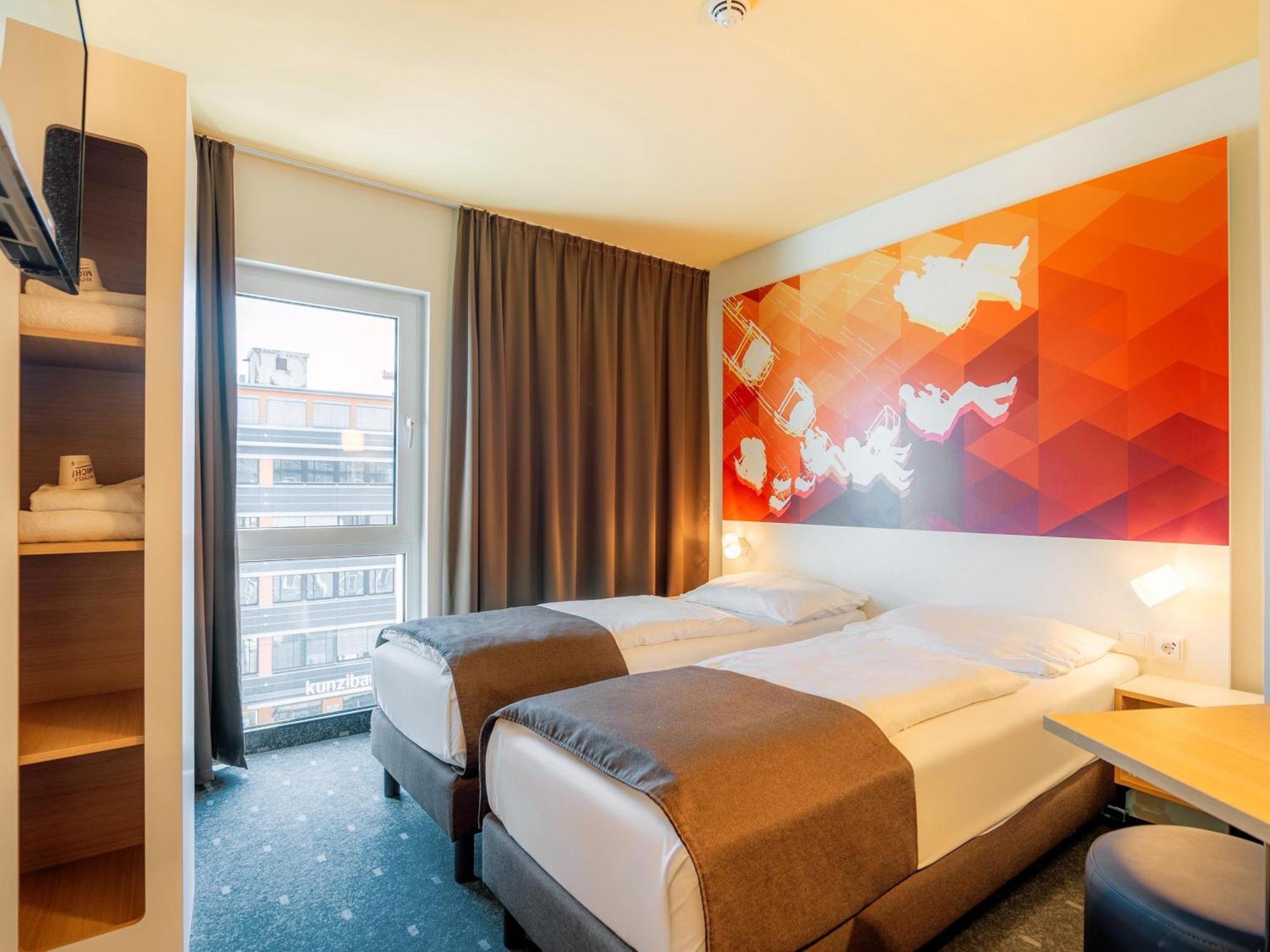 B&B Hotel Stuttgart-Bad Cannstatt Estugarda Exterior foto