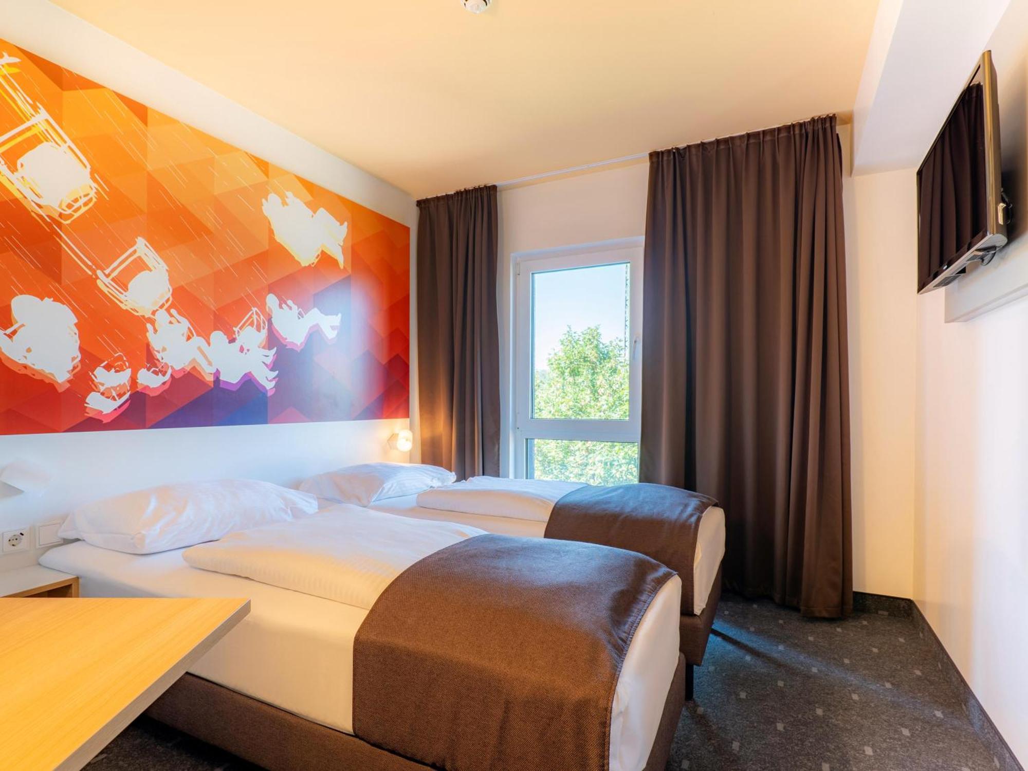B&B Hotel Stuttgart-Bad Cannstatt Estugarda Exterior foto