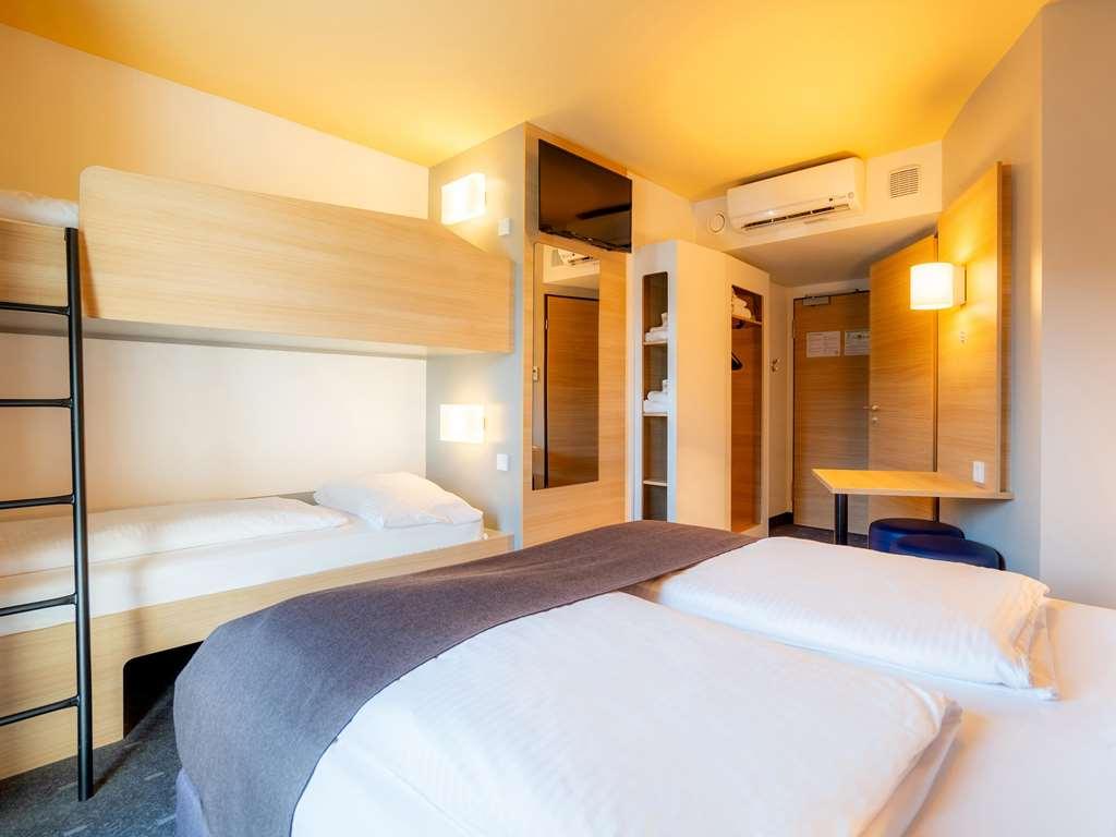B&B Hotel Stuttgart-Bad Cannstatt Estugarda Quarto foto
